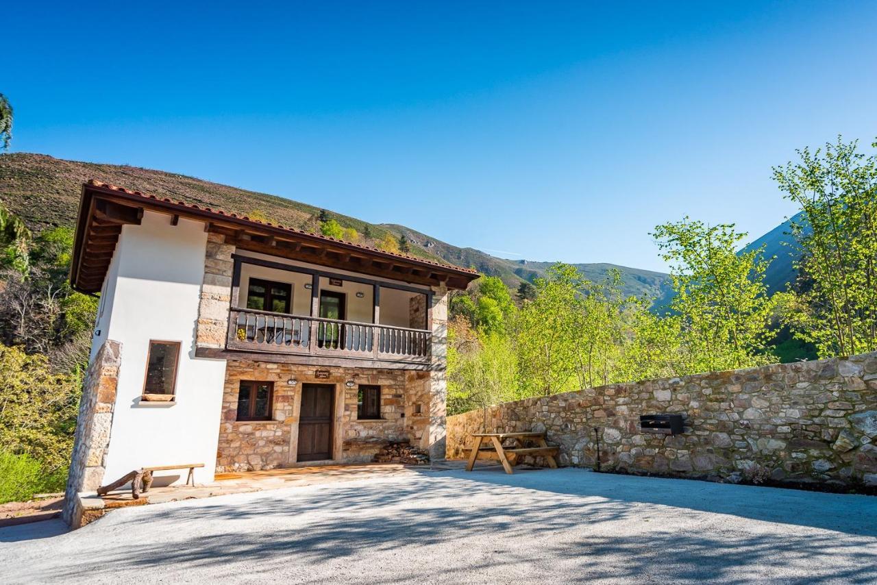 Apartamentos rurales El Torneru Piloña Exterior foto